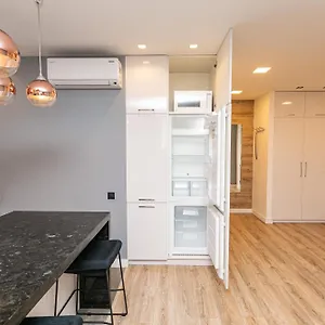  Апартаменты Petrovdom In Spacious At Rc New York Concept House