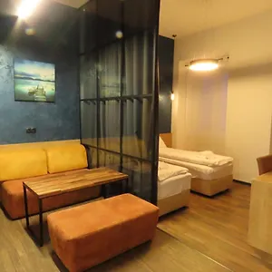 2br Loft Near Liberty Square Тбилиси